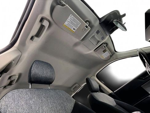 Used 2025 Ford Maverick XLT w/ Equipment Group 302A image 23