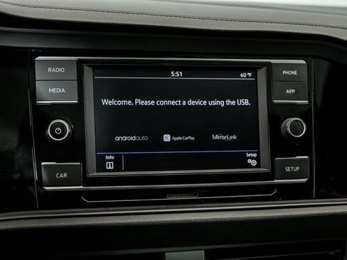 Certified 2019 Volkswagen Jetta S image 19