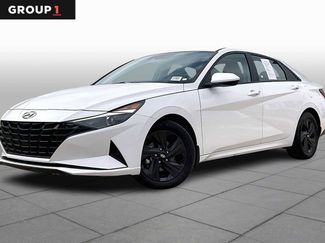 Used 2023 Hyundai Elantra Blue video 1
