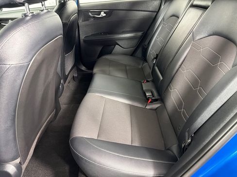 Used 2023 Kia Forte GT-Line w/ GT-Line Technology Package FWD image 17
