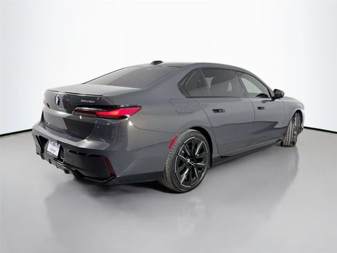 New 2026 BMW i7 xDrive60 w/ Executive Package AWD/4WD image 5