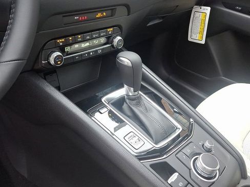 New 2025 MAZDA CX-5 AWD 2.5 S w/ Preferred Package image 8