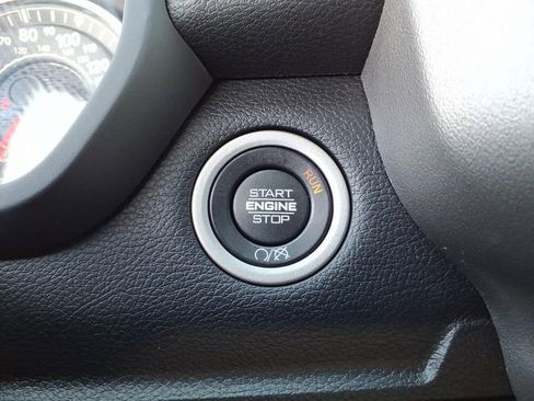 Used 2024 RAM 2500 Big Horn w/ Bed Utility Group image 30