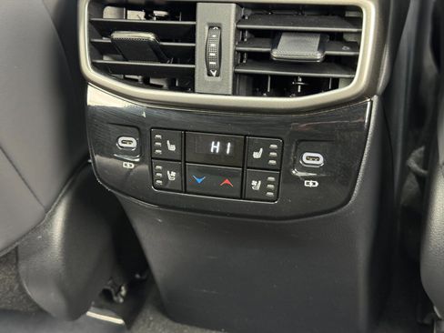 Used 2023 Lexus RX 500h F Sport image 38