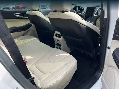 Used 2021 Ford Edge Titanium w/ Equipment Group 301A image 9