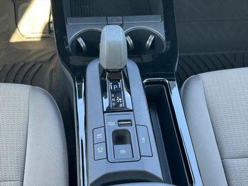 Certified 2023 Toyota Prius LE AWD/4WD image 20
