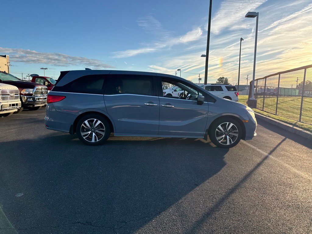 Used 2023 Honda Odyssey Touring image 6