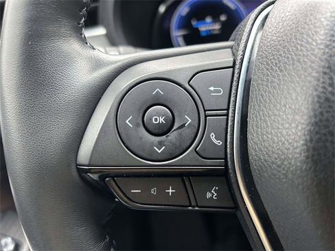 Used 2024 Toyota Venza Limited image 19