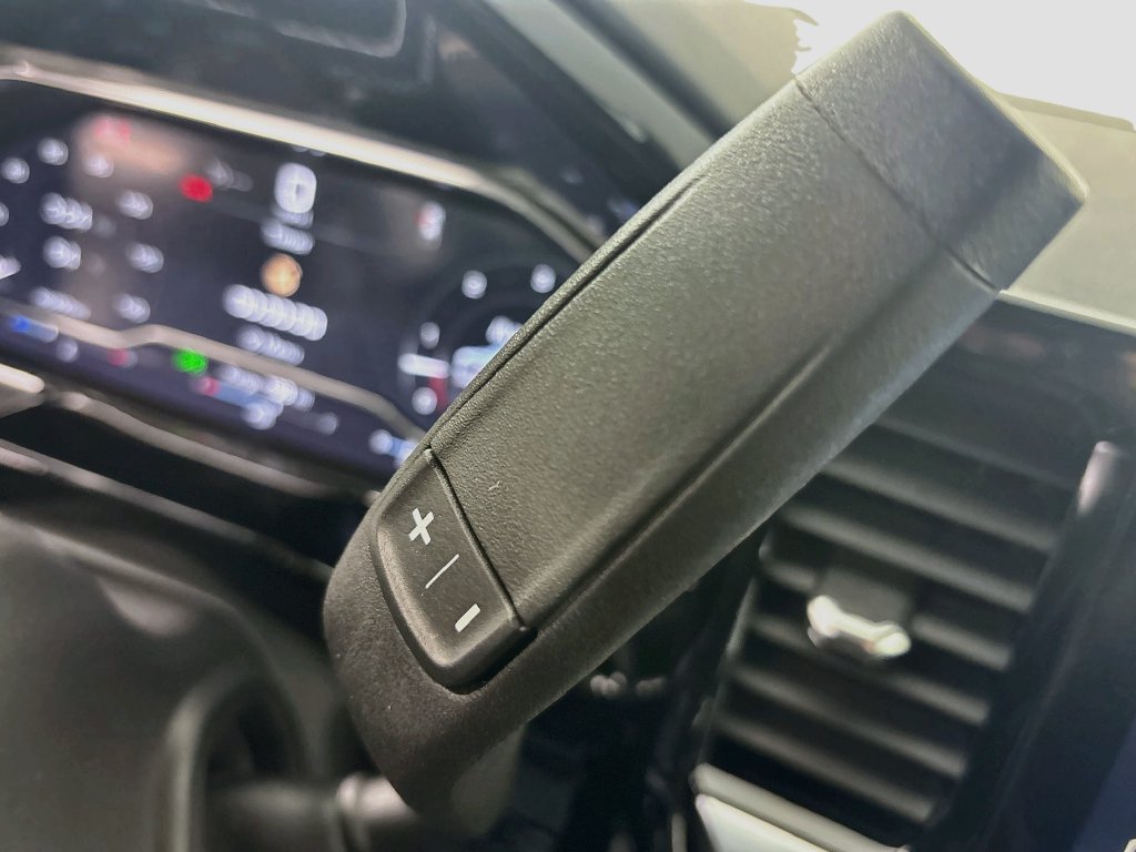 Certified 2025 GMC Sierra 1500 SLT AWD/4WD image 21