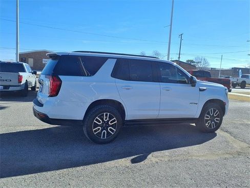 Used 2023 GMC Yukon AT4 w/ Technology Package image 22