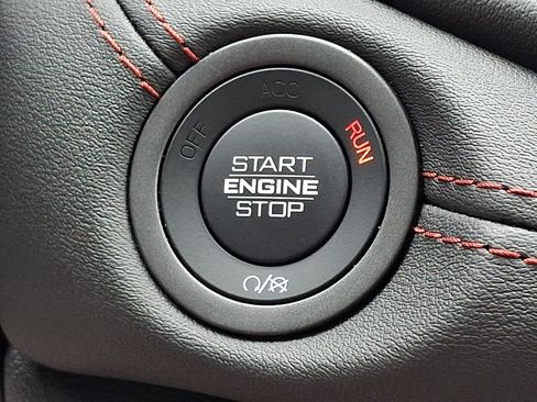 Used 2025 Dodge Durango GT AWD/4WD image 25