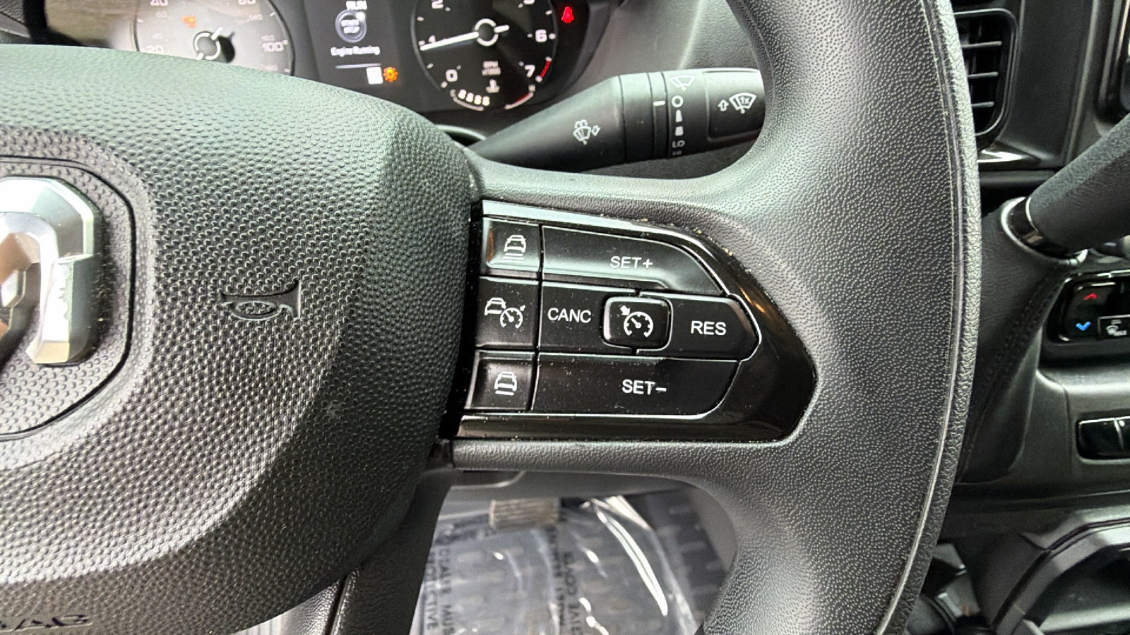 Used 2024 RAM ProMaster 2500 w/ Convenience Group FWD image 26