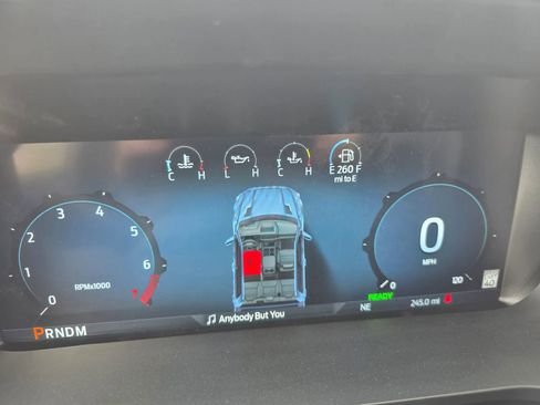 Used 2025 Ford F150 Lariat AWD/4WD image 37