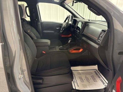 Used 2024 Nissan Frontier Pro-X w/ Pro Convenience Package image 24