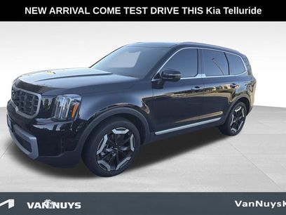 Used 2023 Kia Telluride S w/ S Sunroof Package