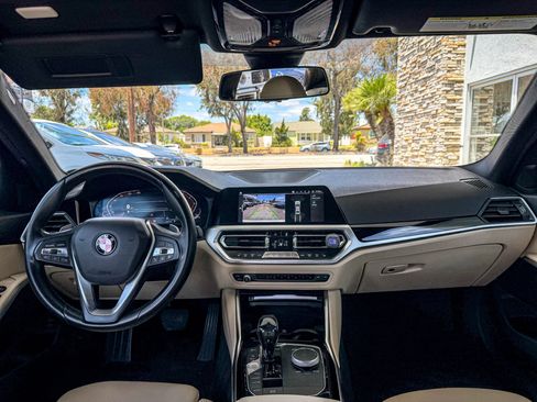 Used 2019 BMW 330i Sedan w/ Convenience Package RWD image 26