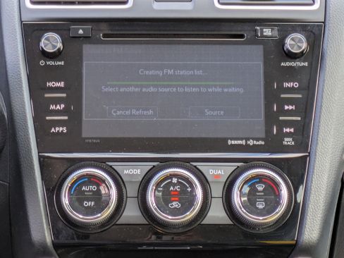 Used 2017 Subaru Forester 2.5i Touring image 19