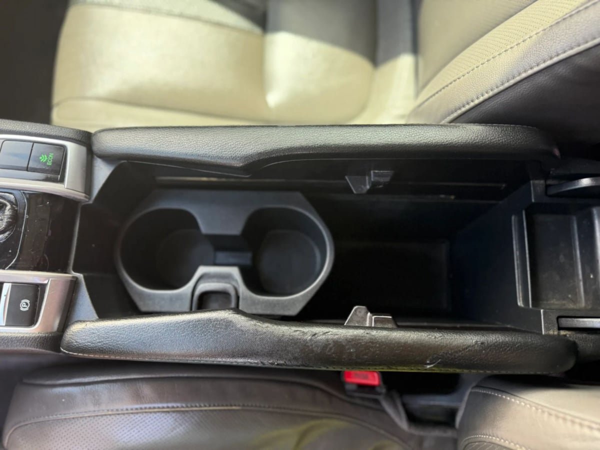 Used 2017 Honda Civic Touring image 39