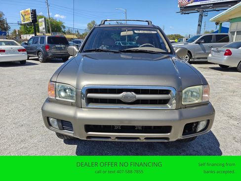 Used 2001 Nissan Pathfinder LE RWD image 8
