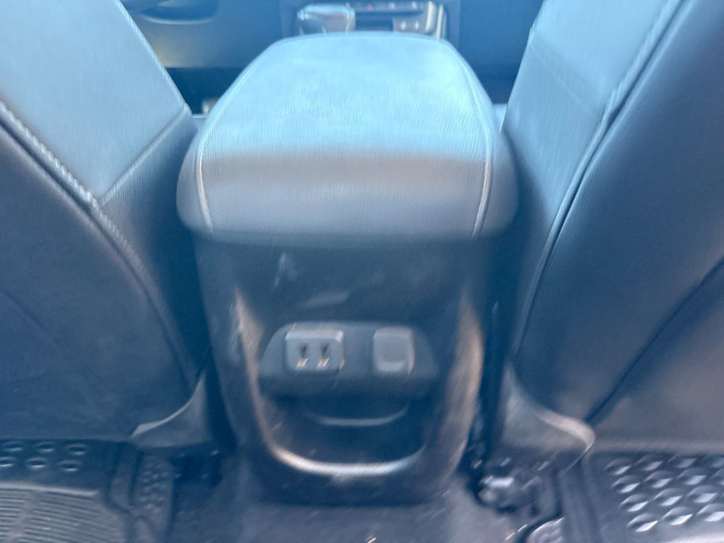 Used 2018 Chevrolet Colorado Z71 AWD/4WD image 31
