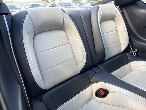Used 2025 Ford Mustang Premium image 27