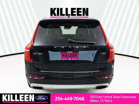 Used 2020 Volvo XC90 T5 Momentum w/ Protection Package Premier AWD/4WD image 7