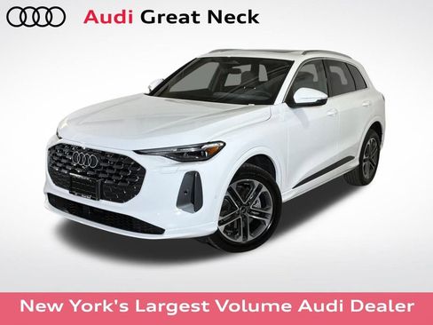 New 2025 Audi Q5 Premium Plus image 1
