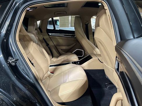 Used 2018 Porsche Panamera 4S AWD/4WD image 12