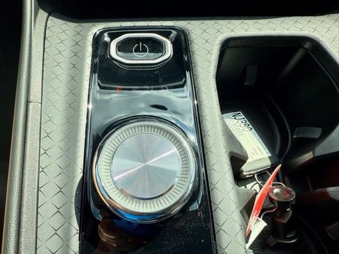 New 2025 Jeep Wagoneer S Limited AWD/4WD image 34