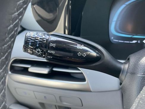 Used 2024 Hyundai Palisade SEL FWD image 34