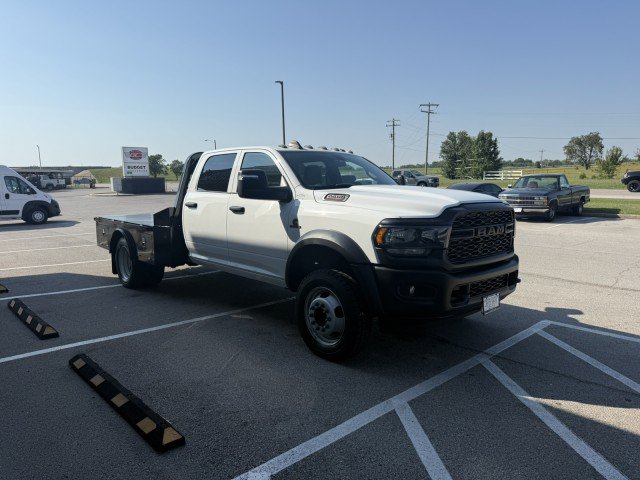 Used 2024 RAM 5500 Tradesman w/ Max Tow Package AWD/4WD image 3