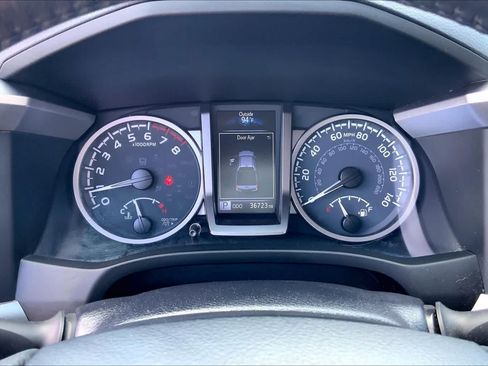 Used 2023 Toyota Tacoma SR5 RWD image 25