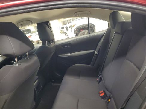 Used 2022 Toyota Corolla LE image 10