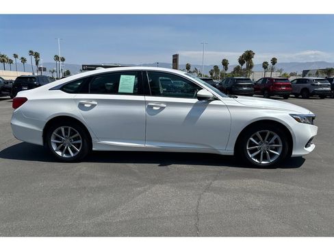 Used 2022 Honda Accord LX image 7