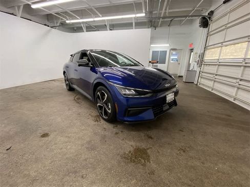 Used 2022 Kia EV6 GT-Line w/ GT-Line White Seat Package image 8