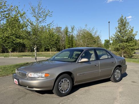 Used 2002 Buick Century Limited image 10
