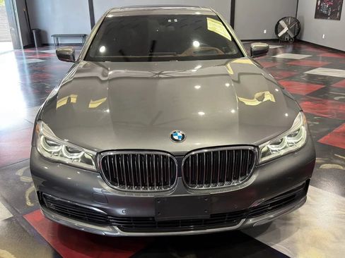 Used 2016 BMW 750i xDrive AWD/4WD image 2