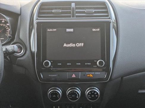 Used 2024 Mitsubishi Outlander Sport SE image 14