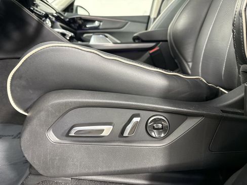 Certified 2022 Acura MDX SH-AWD w/ Advance Package image 23
