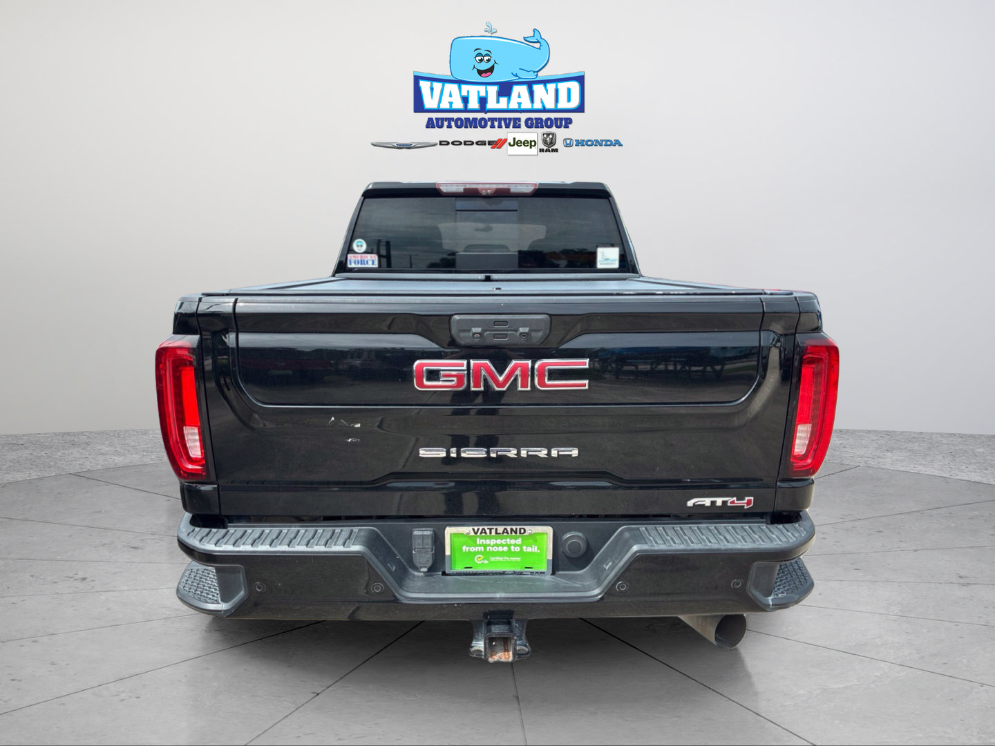 Used 2020 GMC Sierra 2500 AT4 w/ AT4 Premium Package AWD/4WD image 4