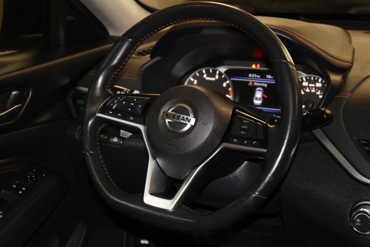 Used 2019 Nissan Altima 2.5 SR AWD/4WD image 22