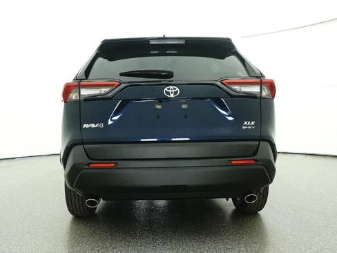 New 2025 Toyota RAV4 XLE image 23