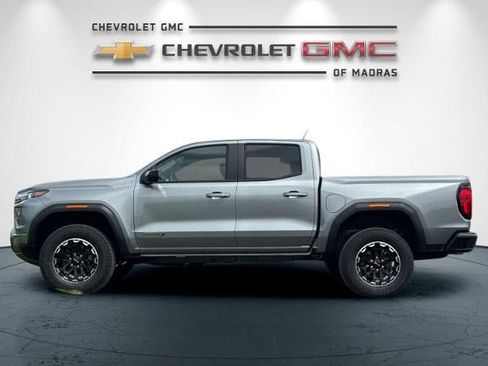 New 2026 GMC Canyon AT4 AWD/4WD image 6