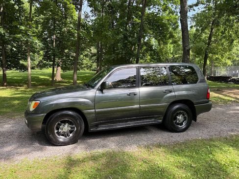 Used 2002 Lexus LX 470 4WD image 1