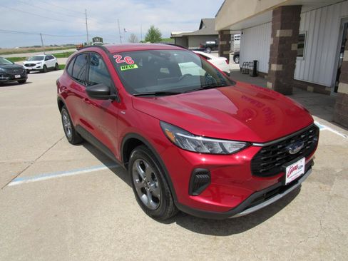 New 2026 Ford Escape ST-Line w/ Tech Pack #1 AWD/4WD image 3