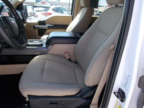 Used 2020 Ford F150 XLT w/ Trailer Tow Package AWD/4WD image 10