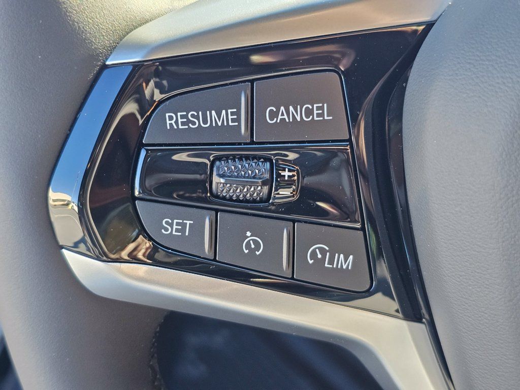 Used 2026 BMW 430i Coupe w/ Convenience Package RWD image 18