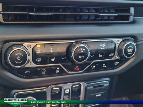 Used 2024 Jeep Wrangler Sahara w/ Safety Group image 36