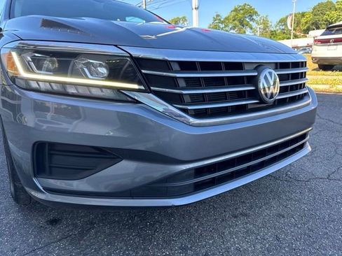 Used 2020 Volkswagen Passat 2.0T SE w/ Sunroof Package FWD image 26
