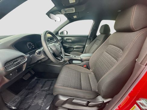 Certified 2024 Honda HR-V Sport image 18